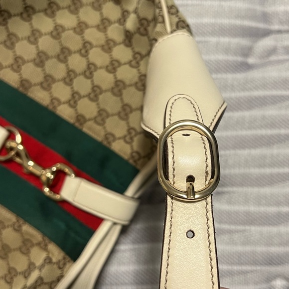 Authentic Gucci Hobo with Cherry Line - Picture 3 of 12